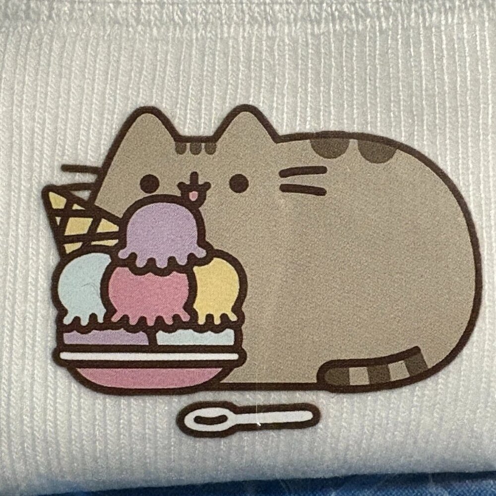 Kitty Cat Anime Girl's Women's Teen's Crew Socks Sundae